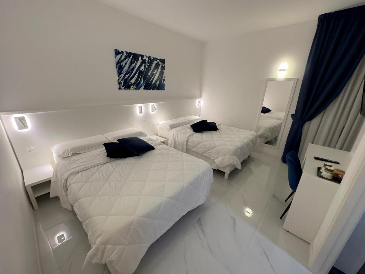 Hotel Smart Cruise Civitavecchia Exteriér fotografie
