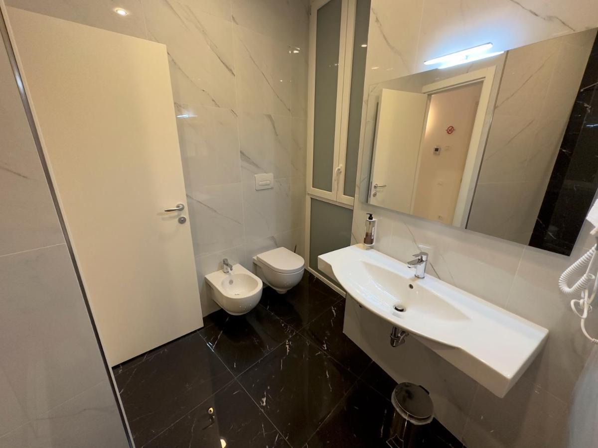 Hotel Smart Cruise Civitavecchia Exteriér fotografie
