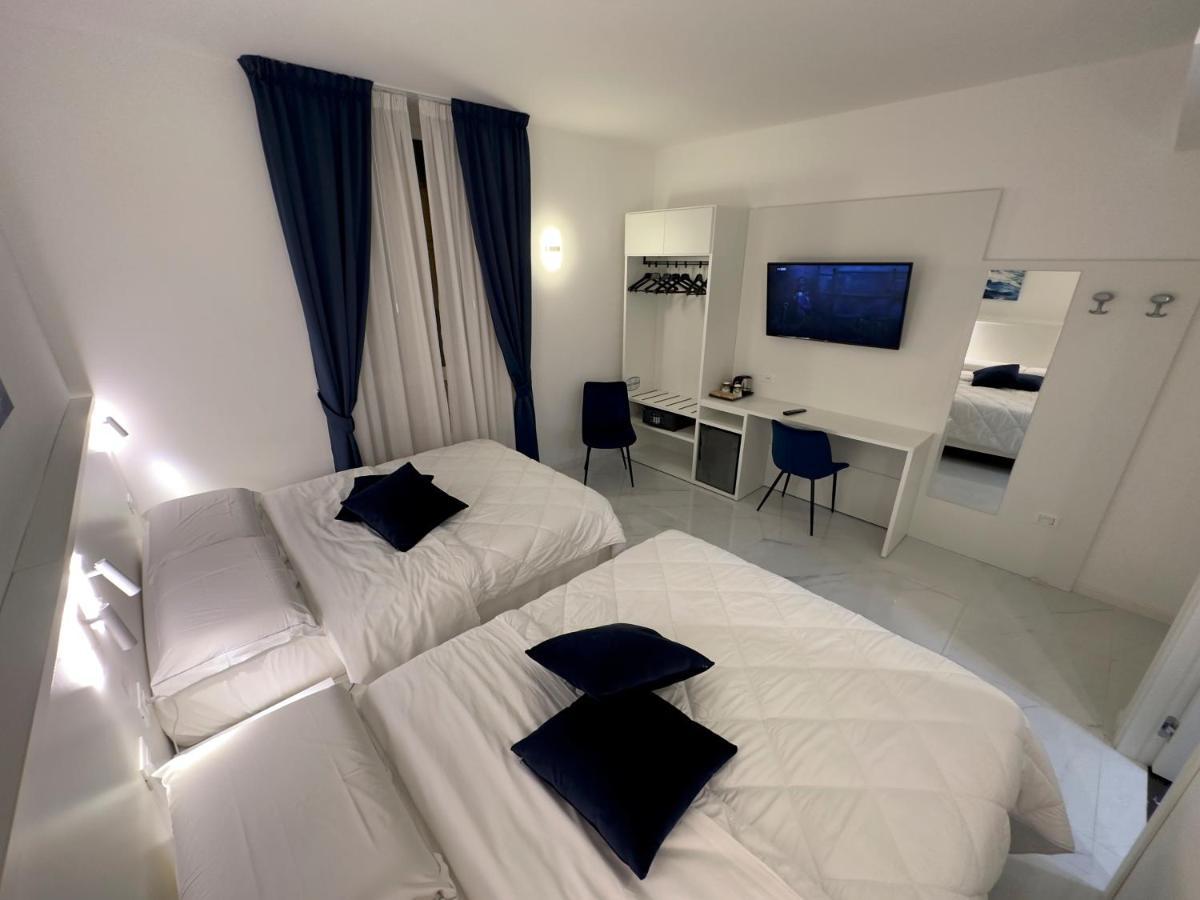 Hotel Smart Cruise Civitavecchia Exteriér fotografie